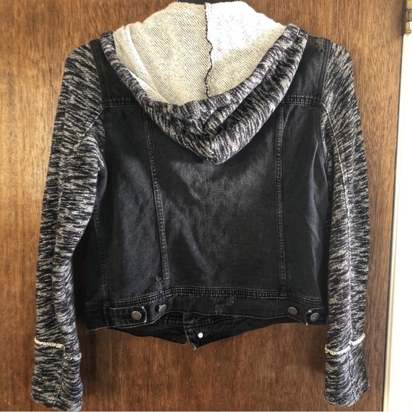 Free People Black Denim Jacket with Gray Sleeves Size M - Picture 5 of 5
